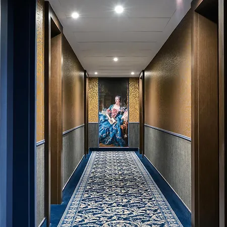 Le 4*
