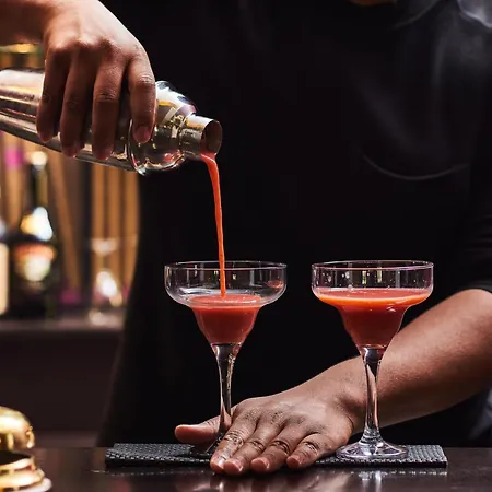 호텔 르 베르사유 4*