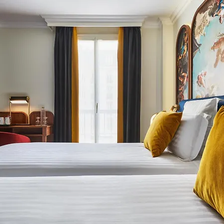 Le Hotel Versailles