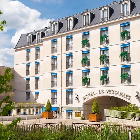 Le 4* Версаль