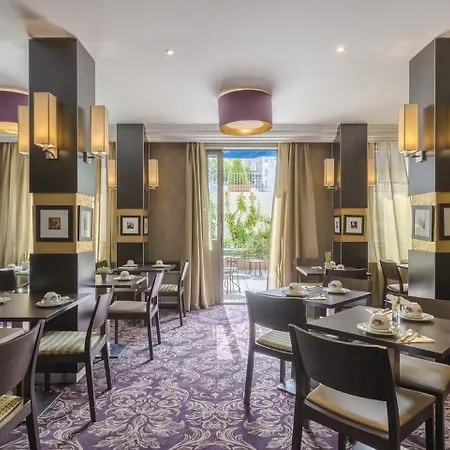 Le Hotel Versailles