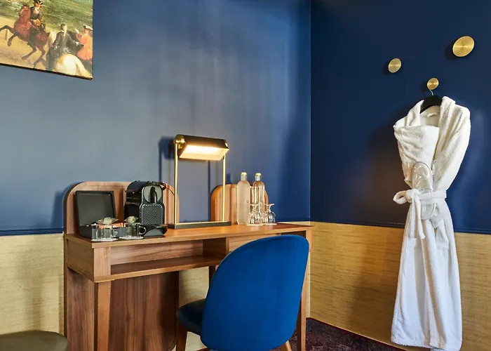 Le Otel 4*